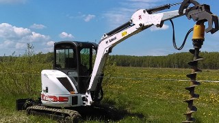 Аренда экскаватора погрузчика с ямобуром в Сосногорск цена от 1587 руб